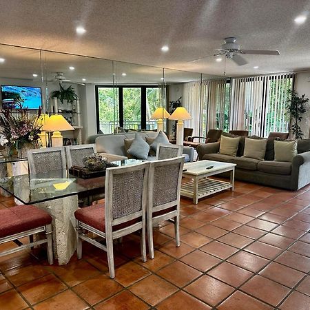 Beautifully Renovated Summer Of 2020 Come And Enjoy This Lovely Unit Key West Extérieur photo