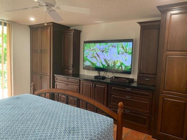Beautifully Renovated Summer Of 2020 Come And Enjoy This Lovely Unit Key West Extérieur photo